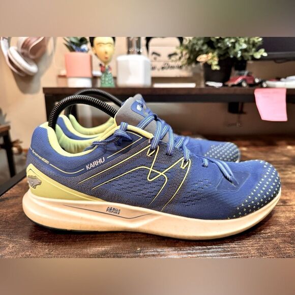 Karhu Synchron Ortix Blue and Yellow 2020 size 10 - Picture 1 of 11